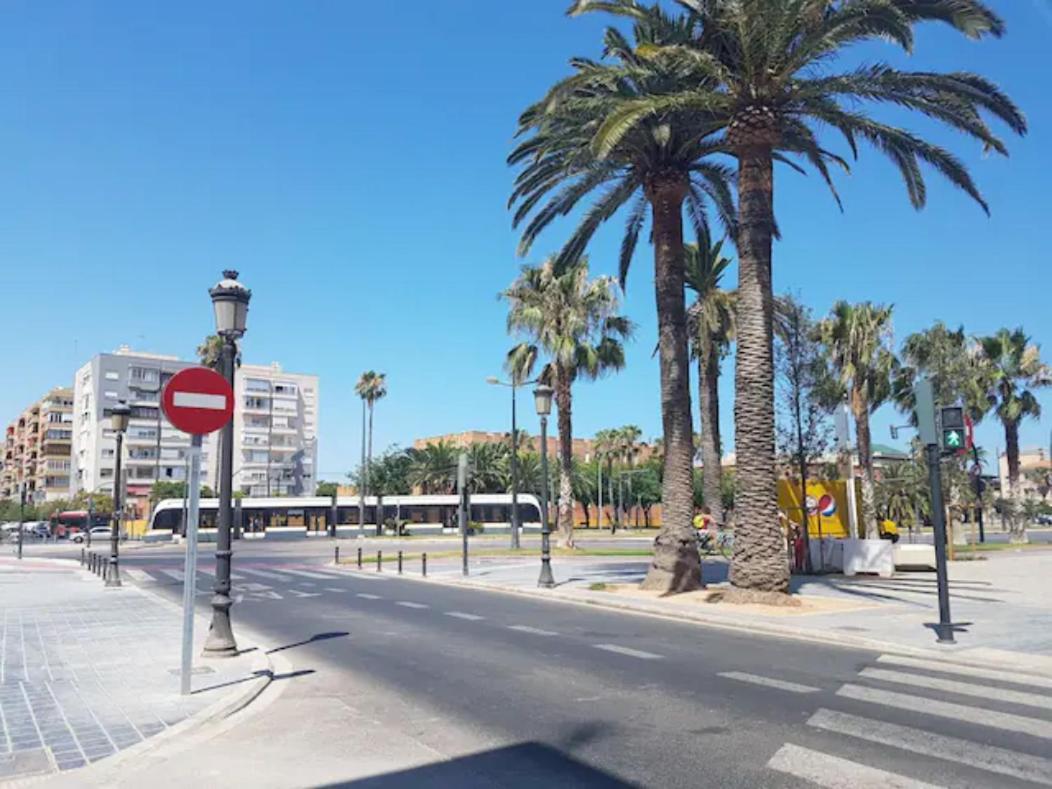 Appartamento Reina Playa Valenza Esterno foto